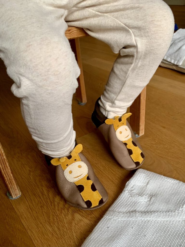 Pantolinos Barfußschuhe für Kinder mit flexibler Barfußsohle und hautverträglichem Naturleder