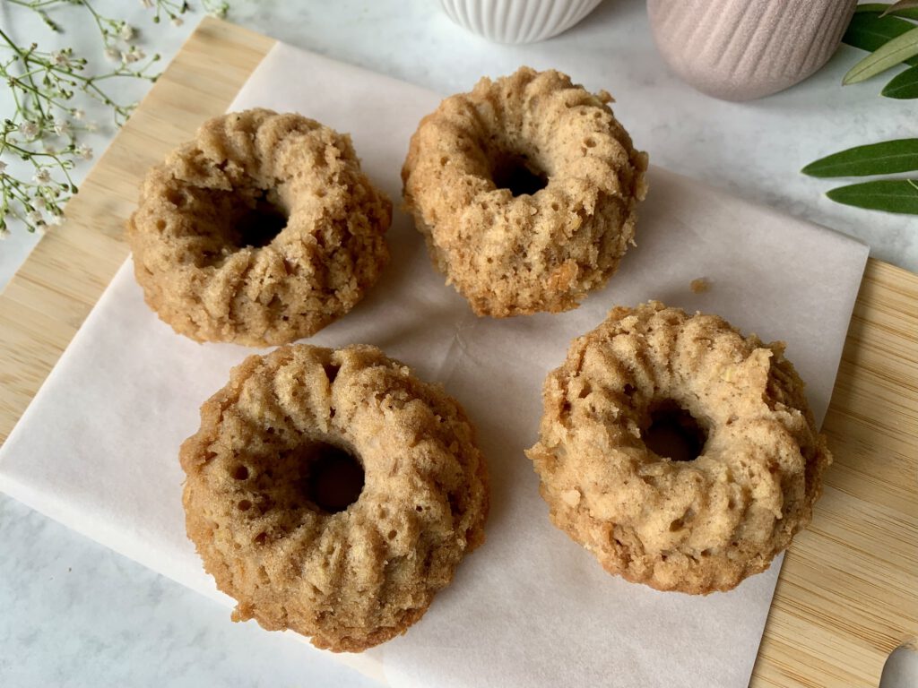 Mini-Gugelhupf ohne Industriezucker nach einfachem Rezept für Kinder